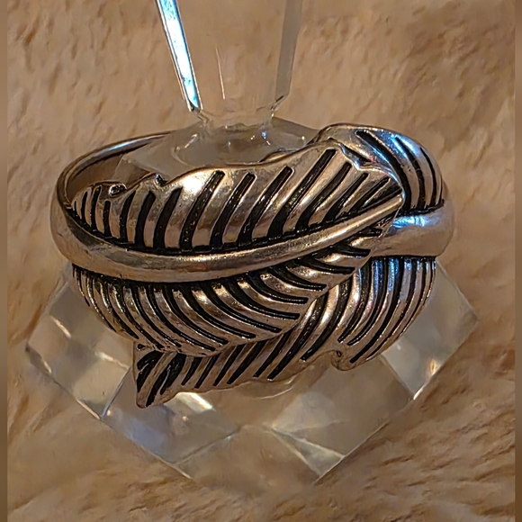 Delicate Leaf Etched Silver-Tone Bangle - Picture 2 of 10